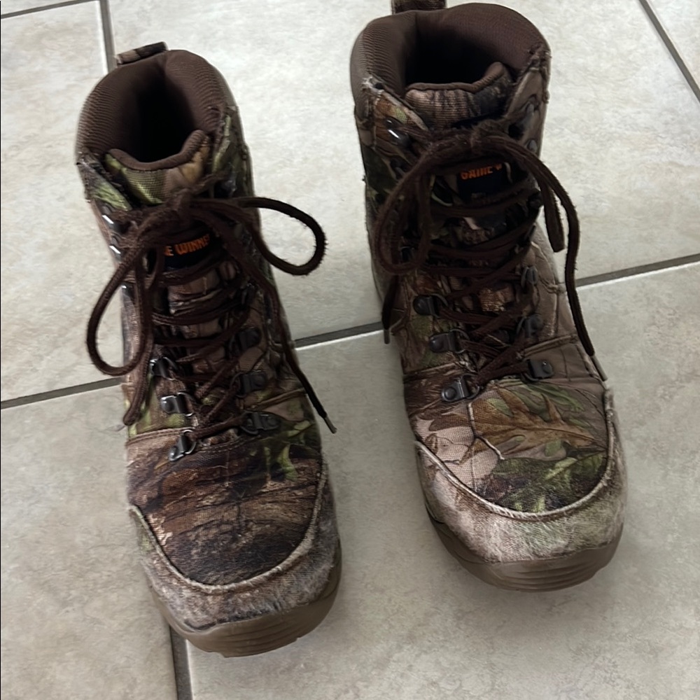 Game Winner Camouflage Hiking Boots